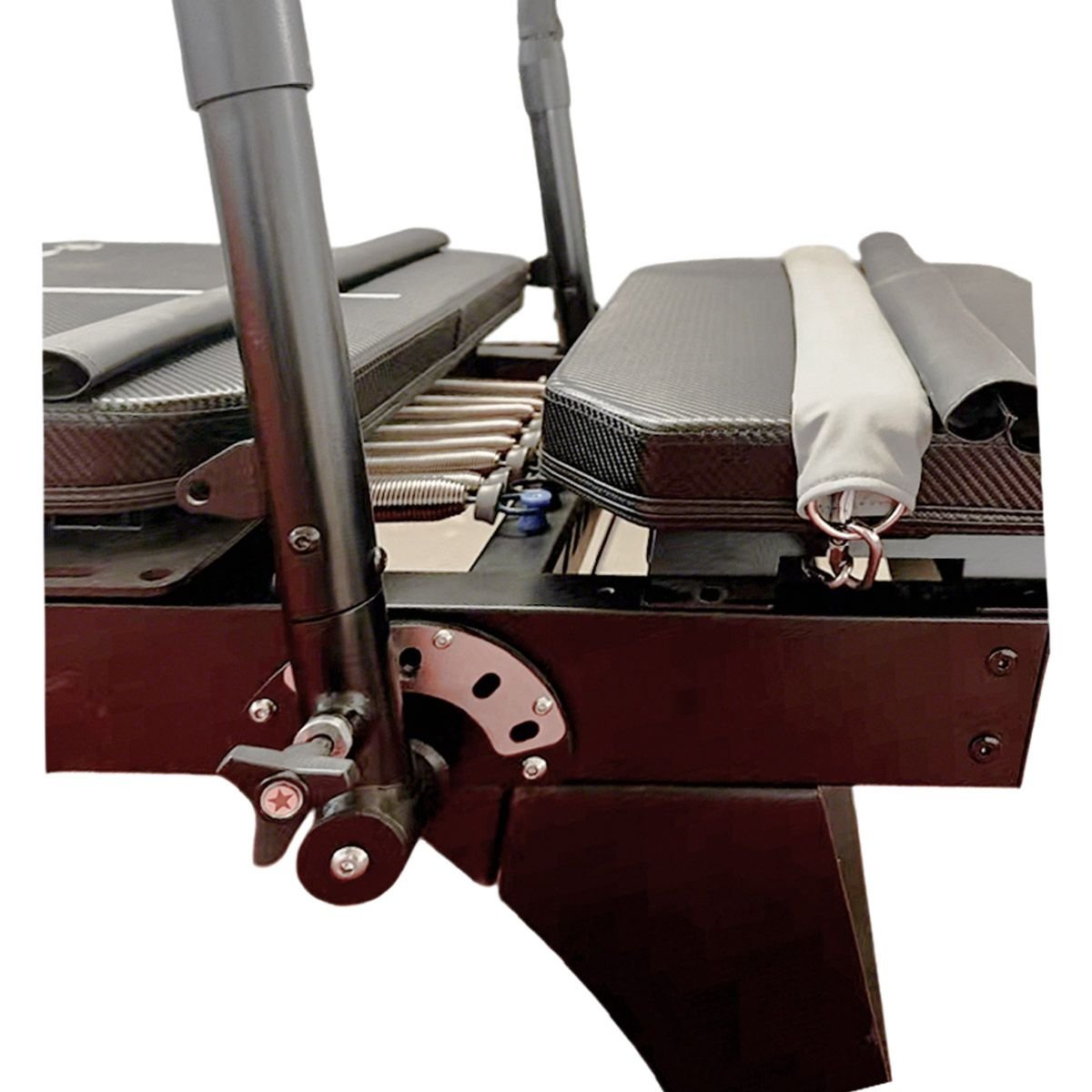 Reformer Lagree LX-1 - finition carbone et zone de ressorts