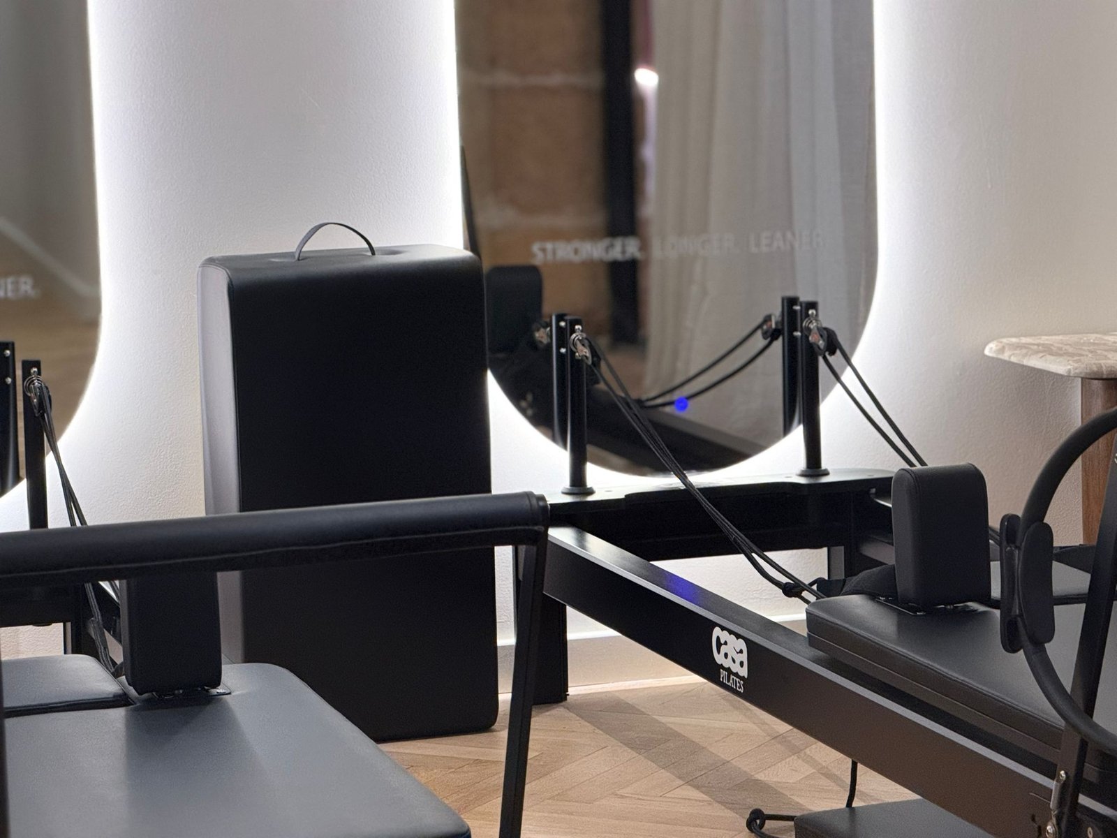 Showroom photo 6